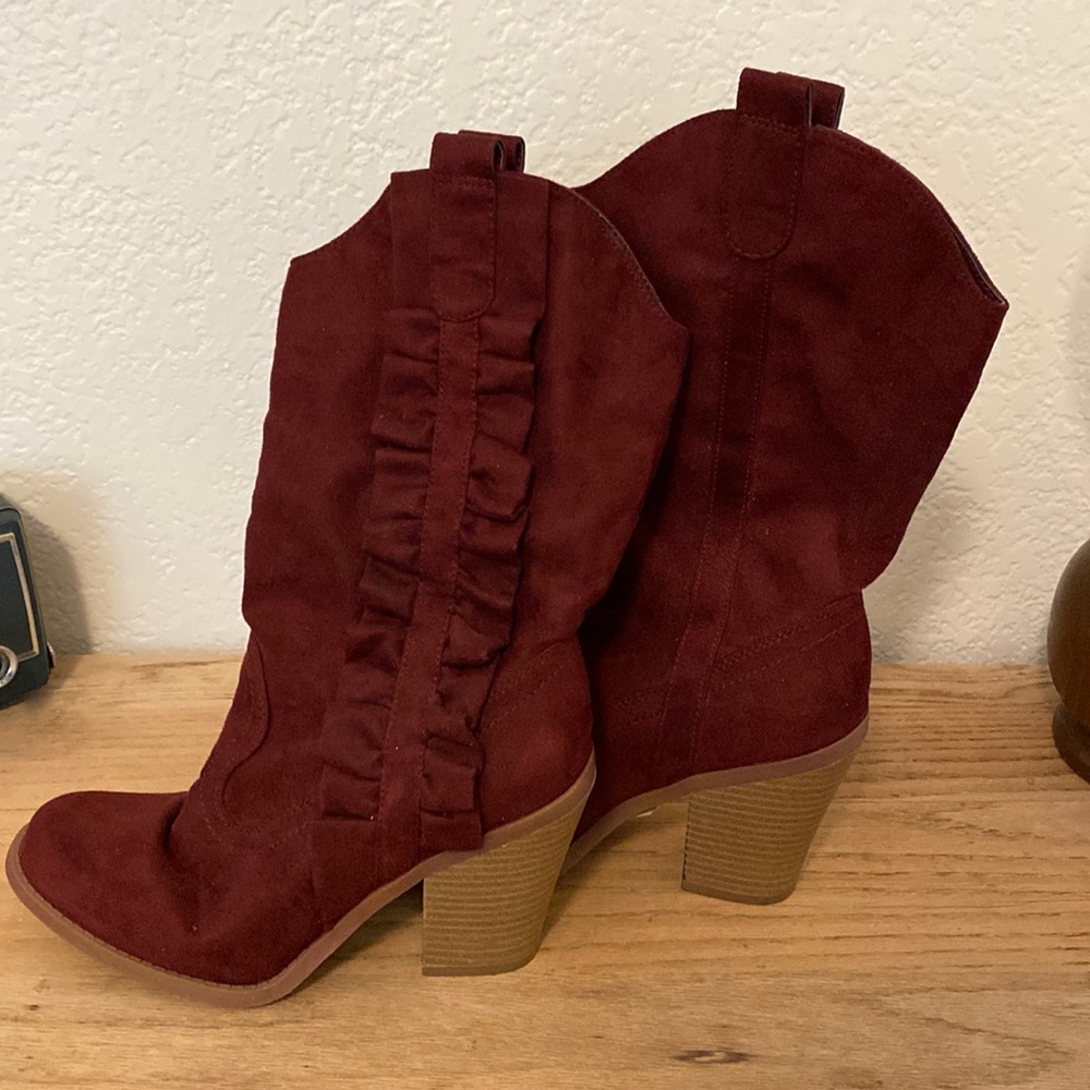 Kenzie brand new boots